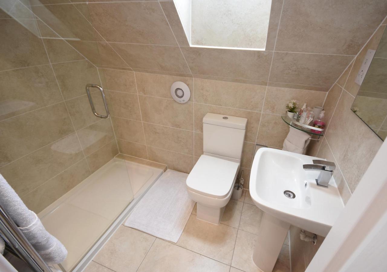 Apple Tree Place B&B Tadley Ngoại thất bức ảnh